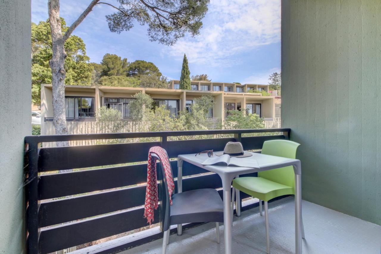 Belambra Clubs Presqu'Ile De Giens - Les Criques Hotel Hyeres Ruang foto