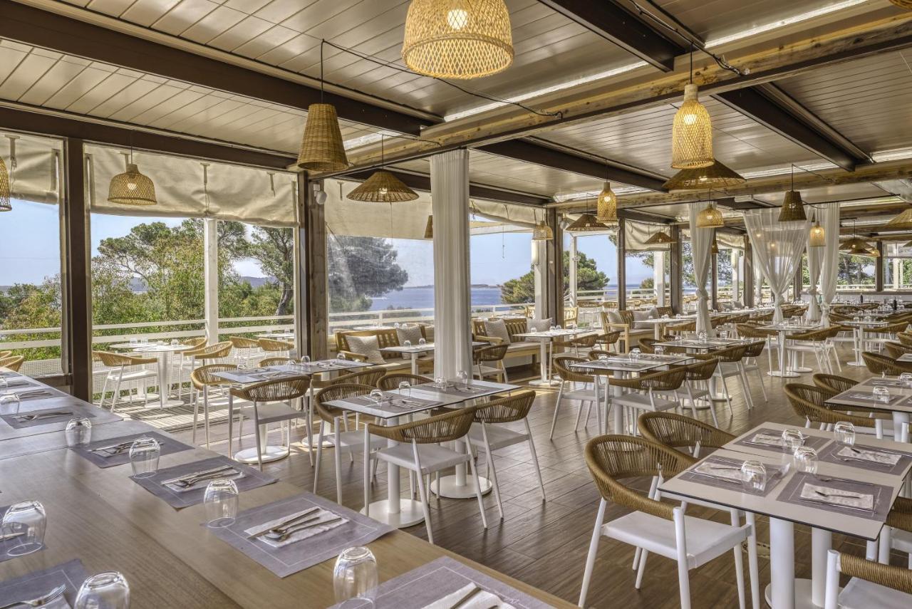 Belambra Clubs Presqu'Ile De Giens - Les Criques Hotel Hyeres Bagian luar foto