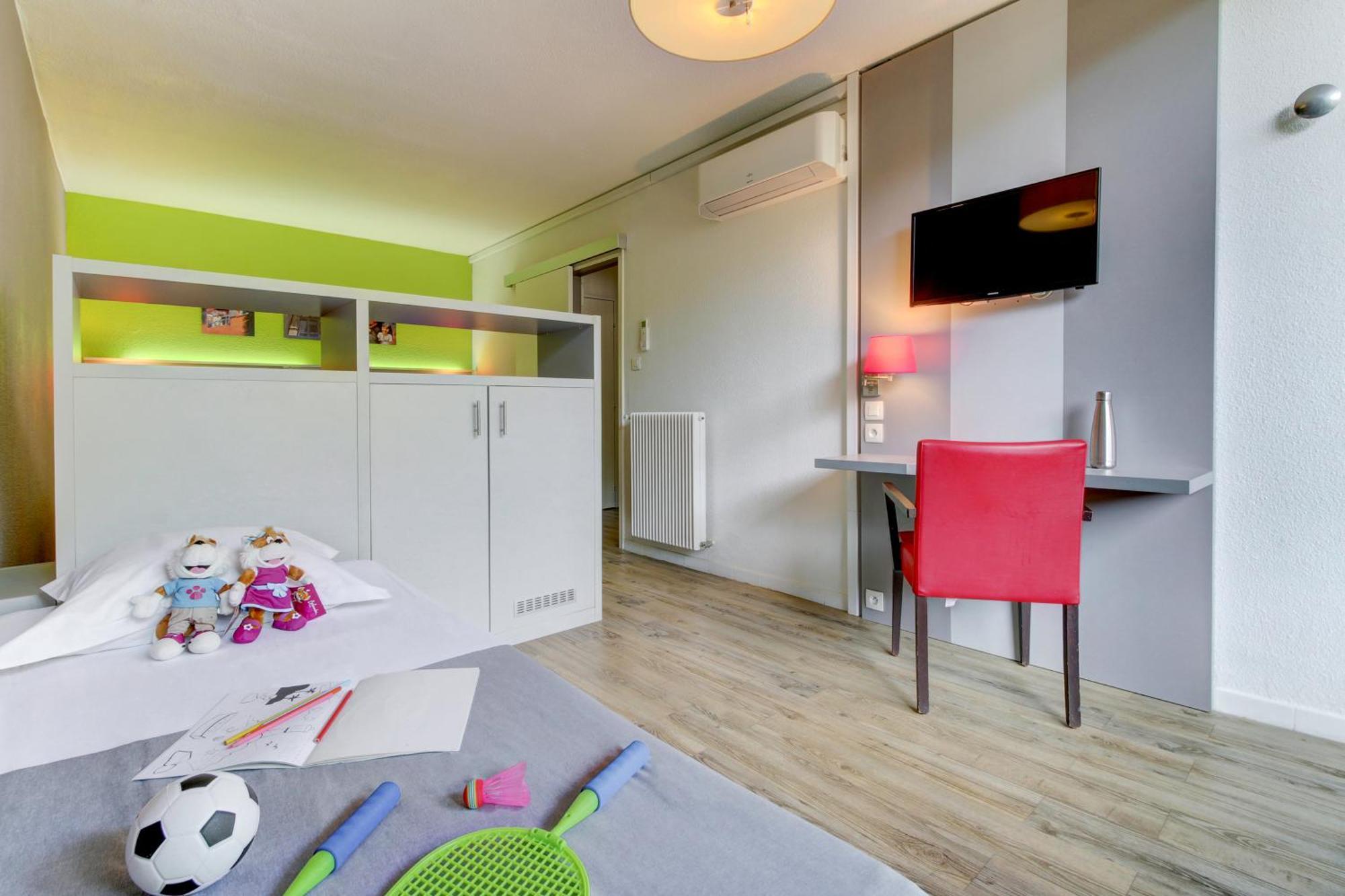 Belambra Clubs Presqu'Ile De Giens - Les Criques Hotel Hyeres Ruang foto